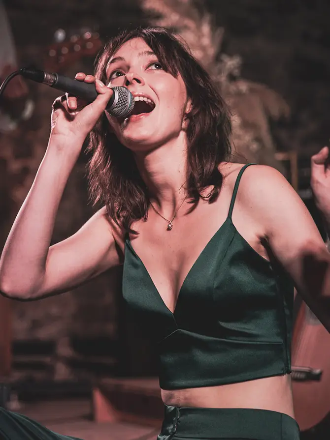 Laura Folkers